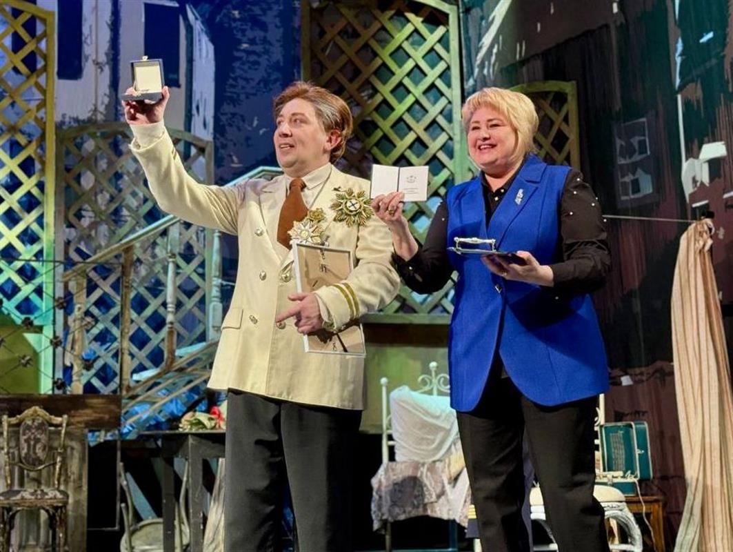 Костромской актёр и режиссёр Александр Кирпичёв удостоен почётной награды