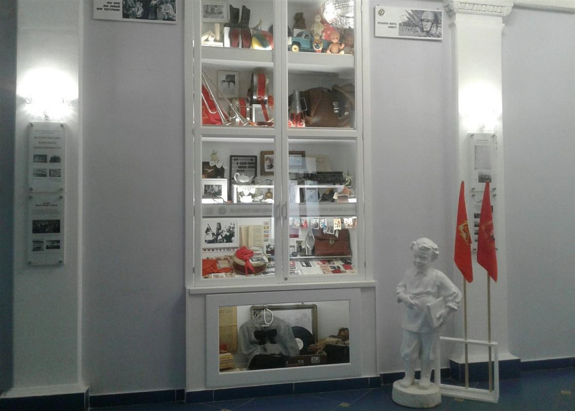 «История служения детству»: в областном Дворце творчества откроется юбилейная выставка 