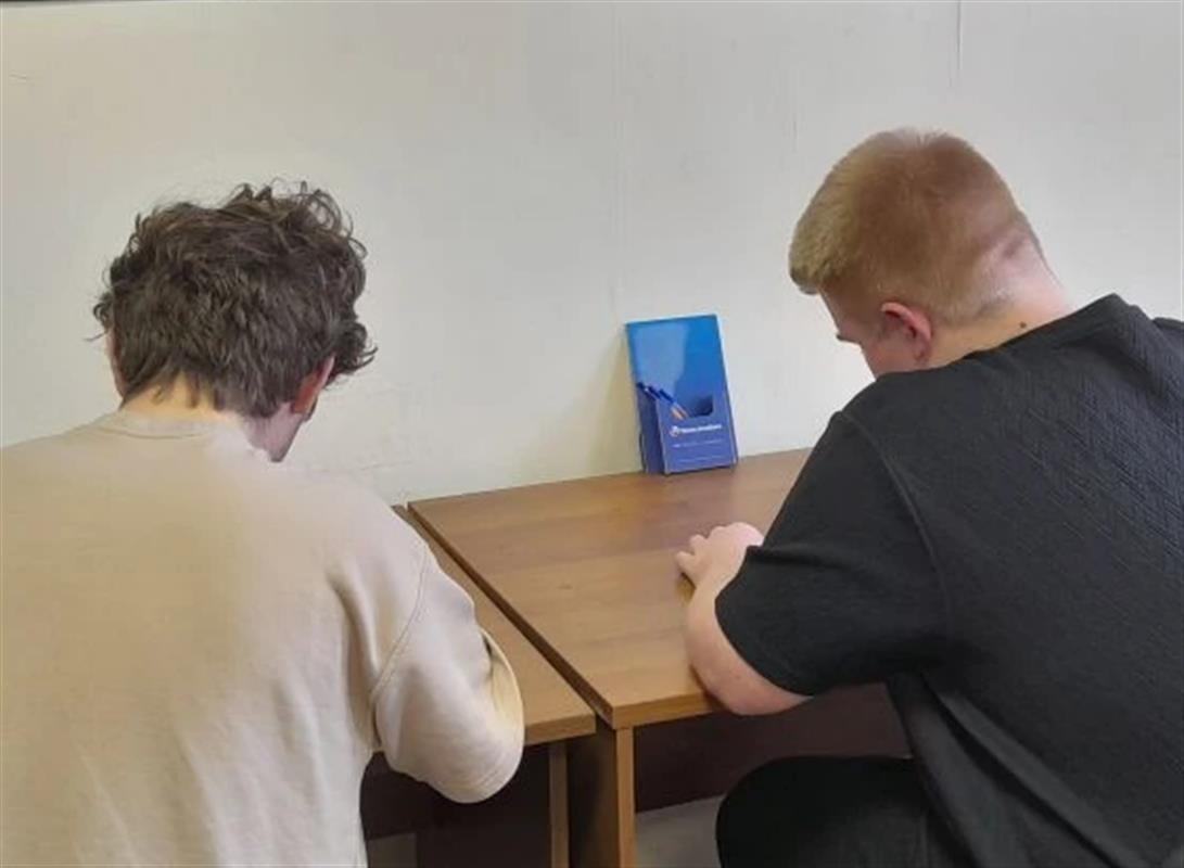 Молодые костромичи выбирают службу по контракту в войсках беспилотных систем РФ