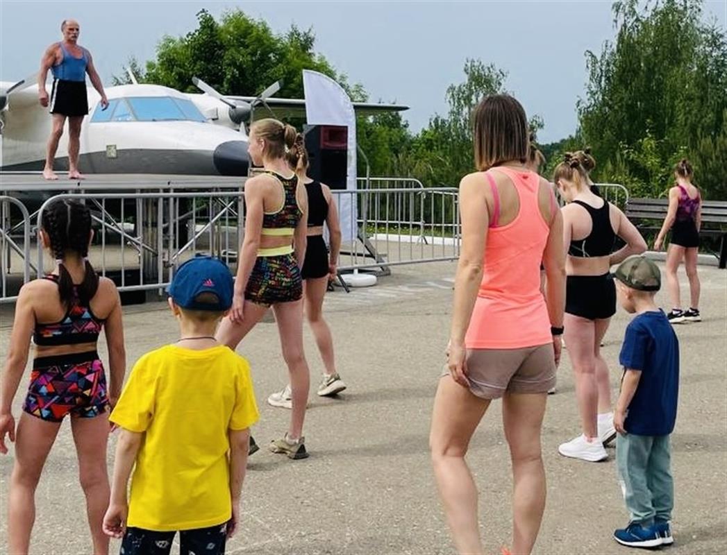 Утренние зарядки для костромичей теперь будут проходить на набережной Волги