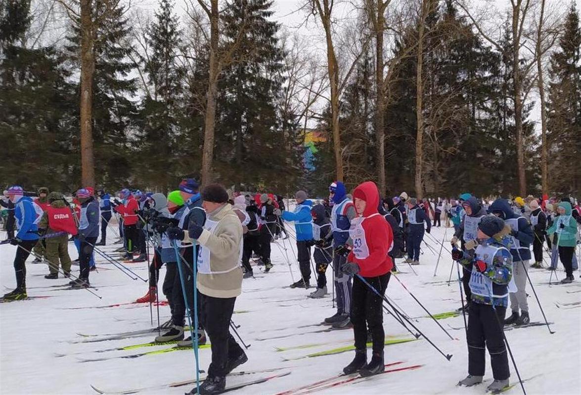 Более 4 тысяч костромичей боролись за победу в гонке «Лыжня России»