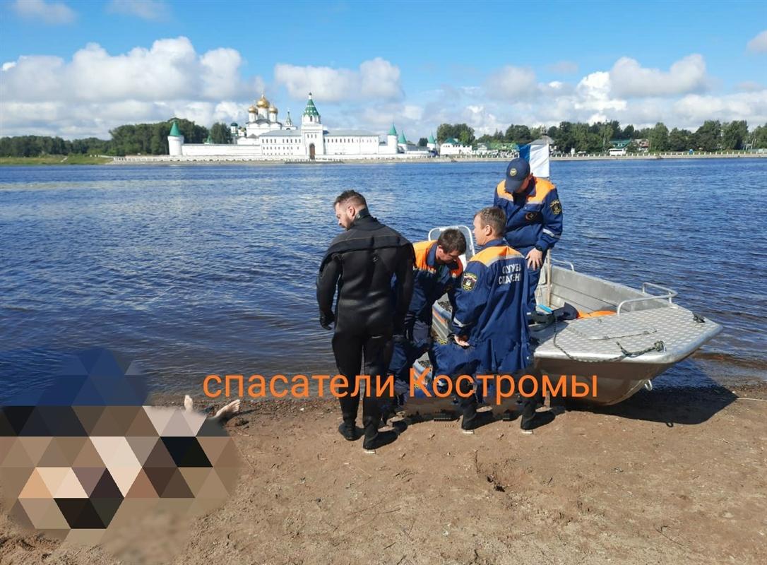 В выходные в районе Ипатьевского монастыря утонул мужчина