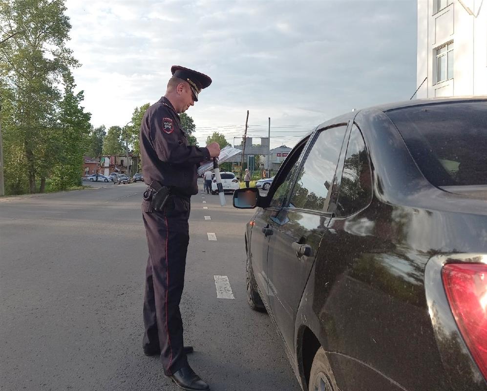 На костромских дорогах задержали более 40 водителей, севших за руль в состоянии опьянения