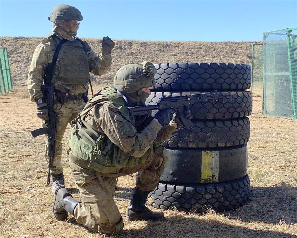 Военнослужащие по контракту совершенствуют навыки на костромском полигоне