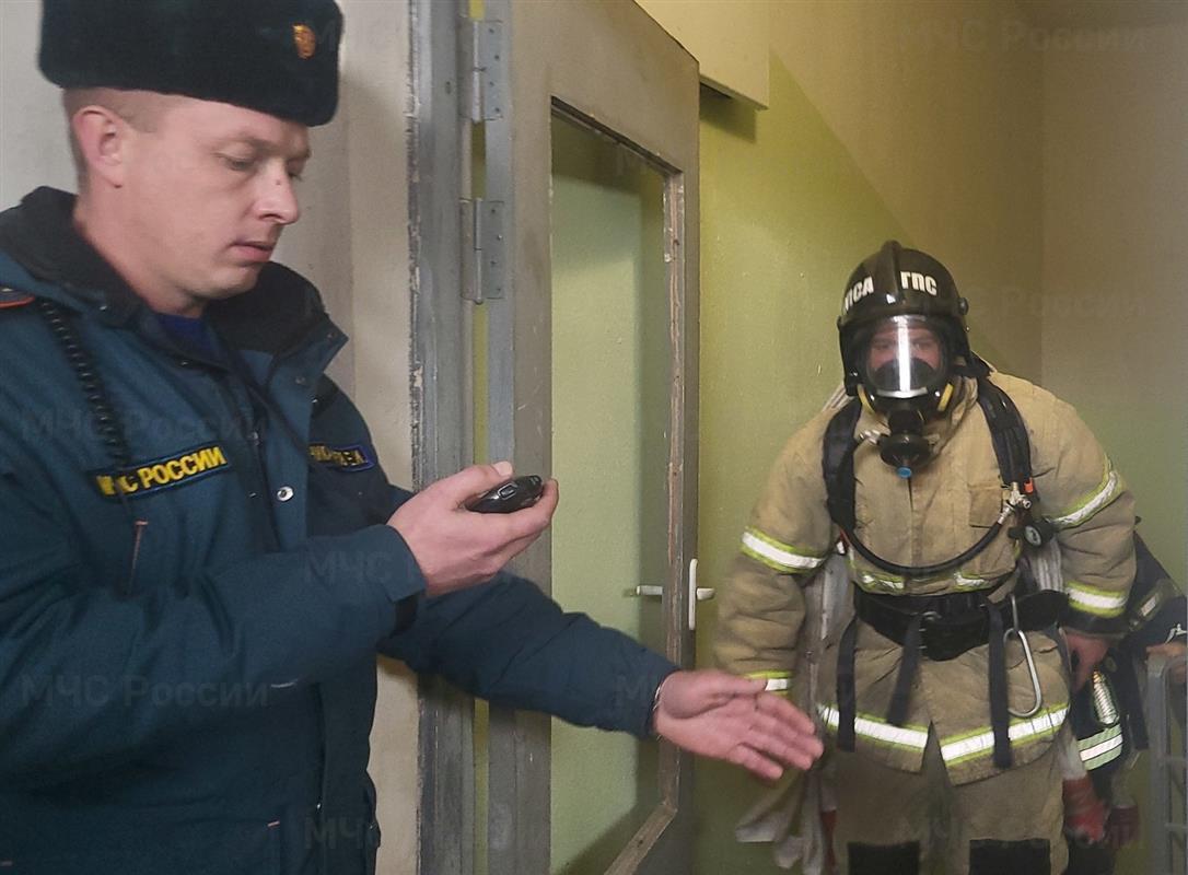 Костромские пожарные и спасатели сегодня примут «Вертикальный вызов»

