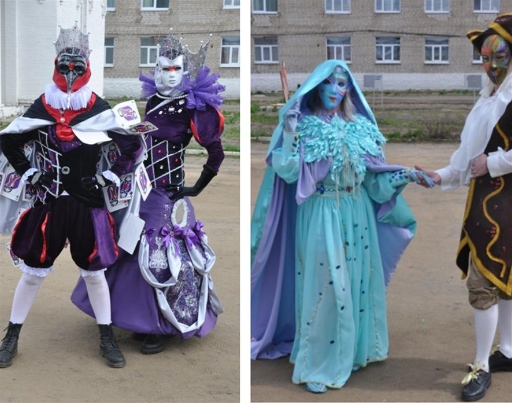Костромские осужденные создали уникальные маски для «Венецианского карнавала»