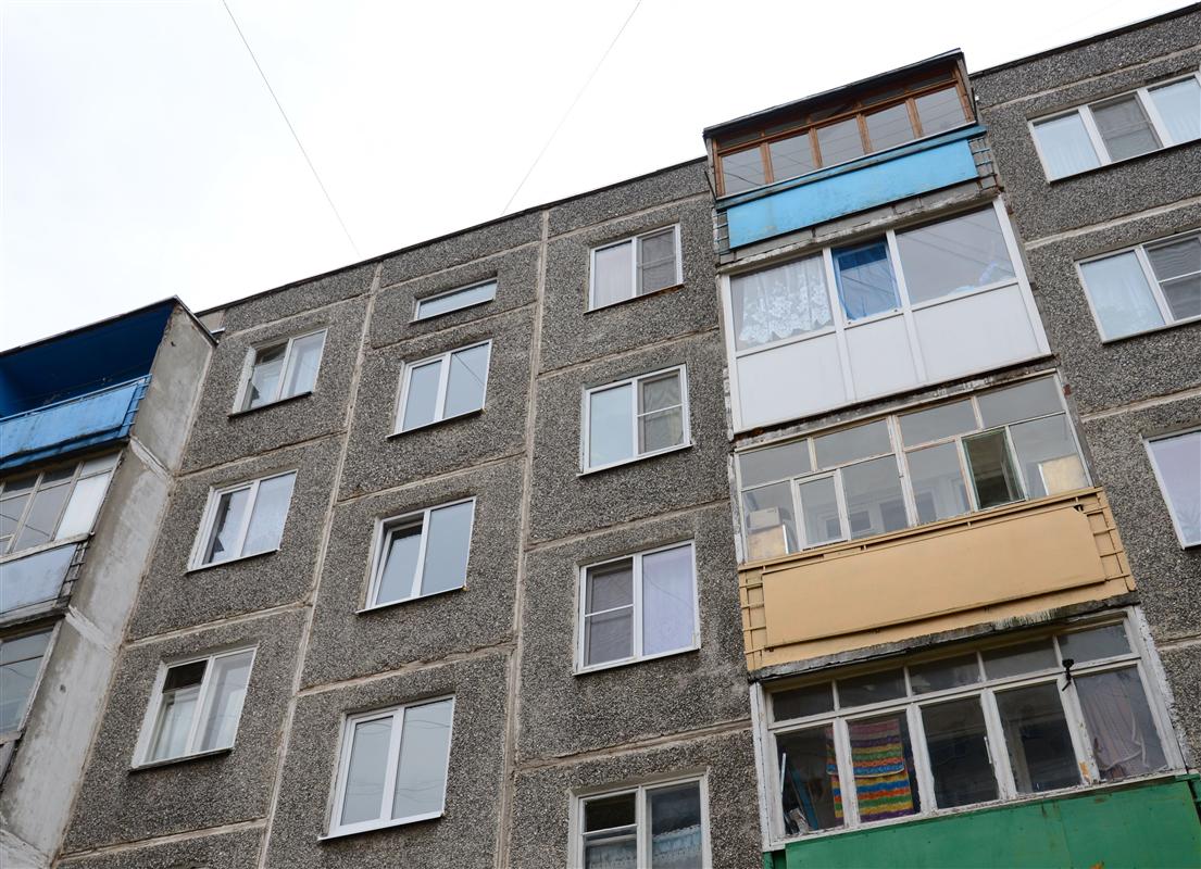 В Костроме продолжают возвращать горячую воду в жилые дома