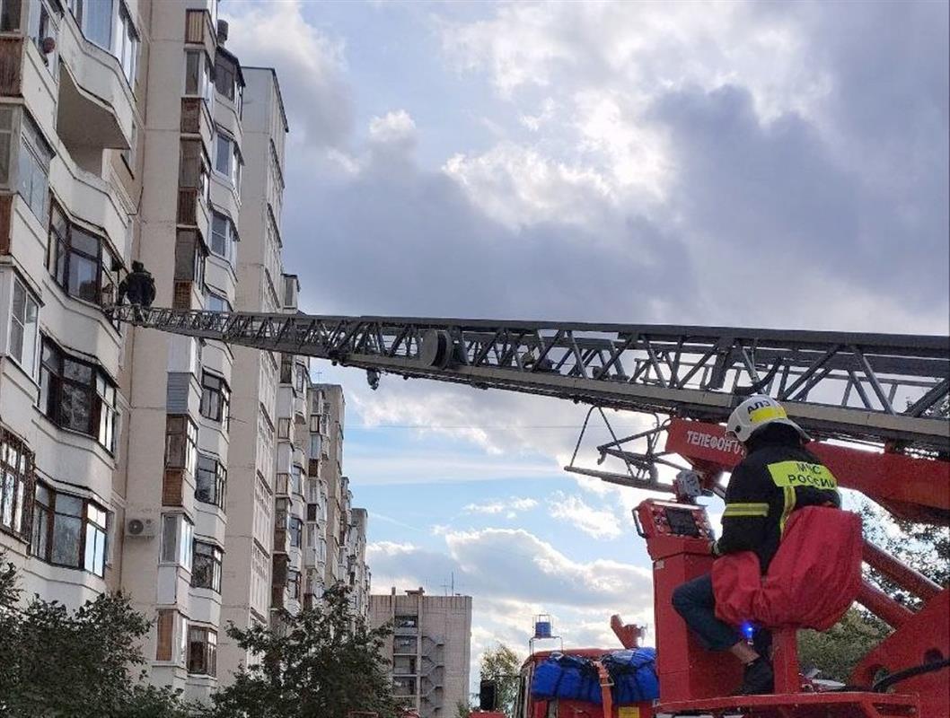 Причиной пожара в костромской многоэтажке могла стать неосторожность при курении