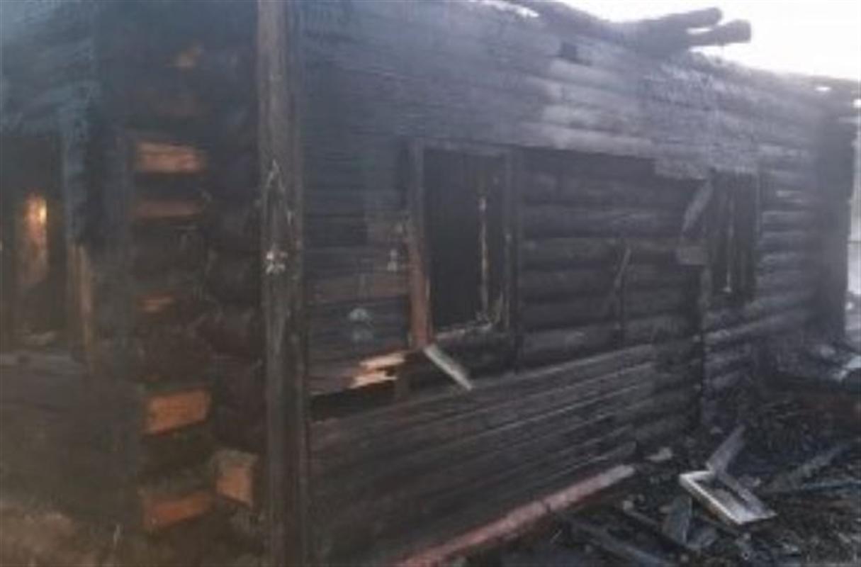Во время пожара в Костромском районе погиб мужчина

