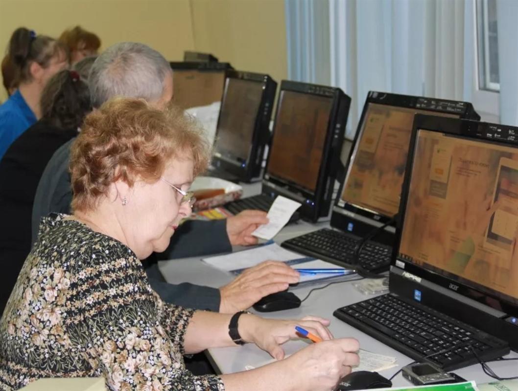 Костромских пенсионеров научат защищаться от дистанционных мошенников