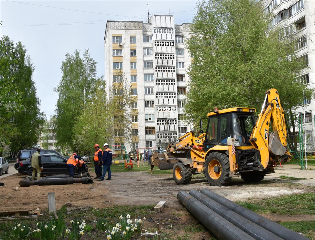 Ремонты на теплосетях: горячая вода постепенно возвращается в дома костромичей
