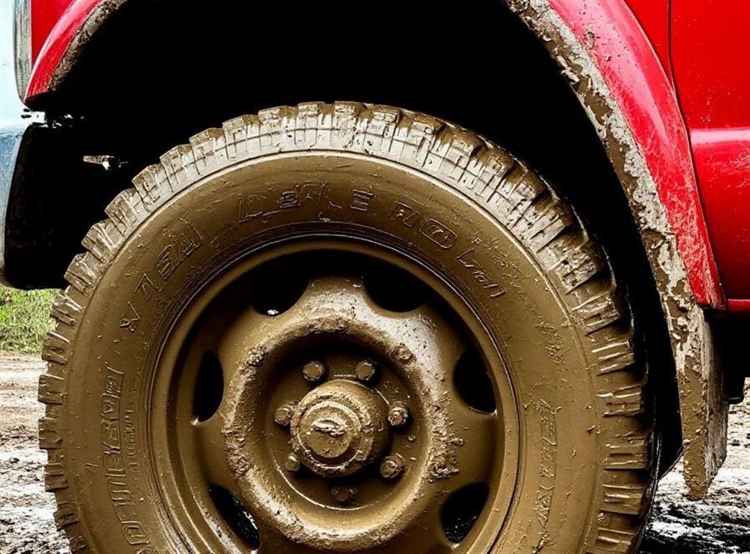 Специалисты оценивают содержание костромских строительных площадок