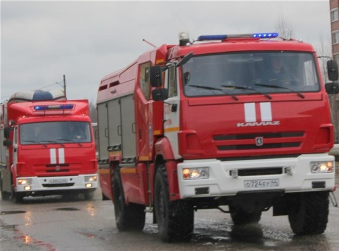За неделю в Костромской области произошло 13 пожаров, один человек погиб