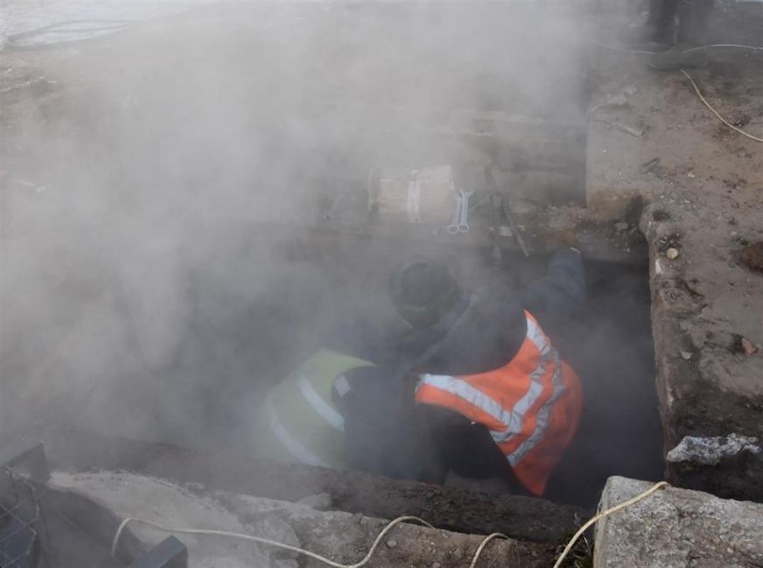 Тепловые сети в Костроме сегодня ремонтируют без отключения отопления в домах