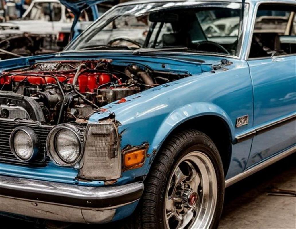 «Народный инспектор» убирает с костромских улиц бесхозные автомобили