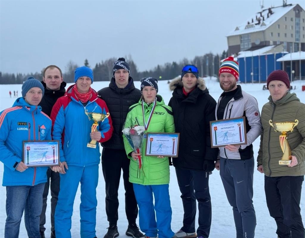 Команда Костромского УФСИН взяла «золото» на чемпионате России по служебному двоеборью
