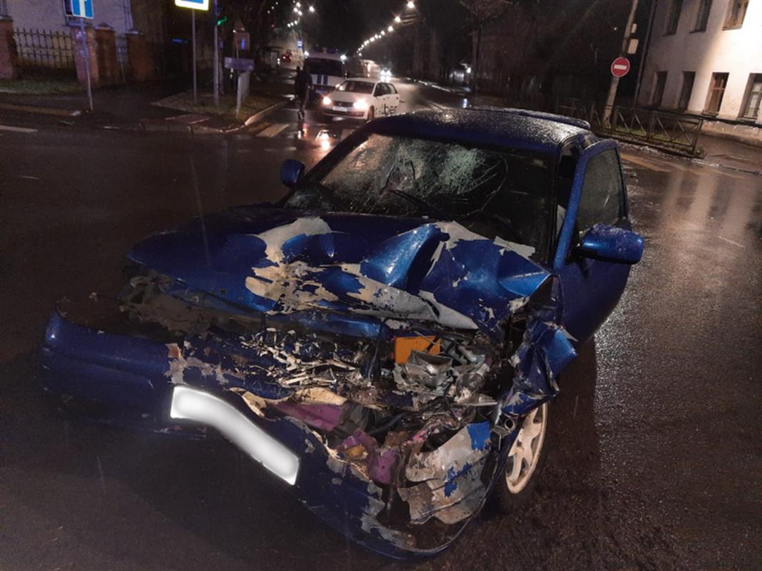 Пьяный водитель спровоцировал ДТП на улице Горной в Костроме
