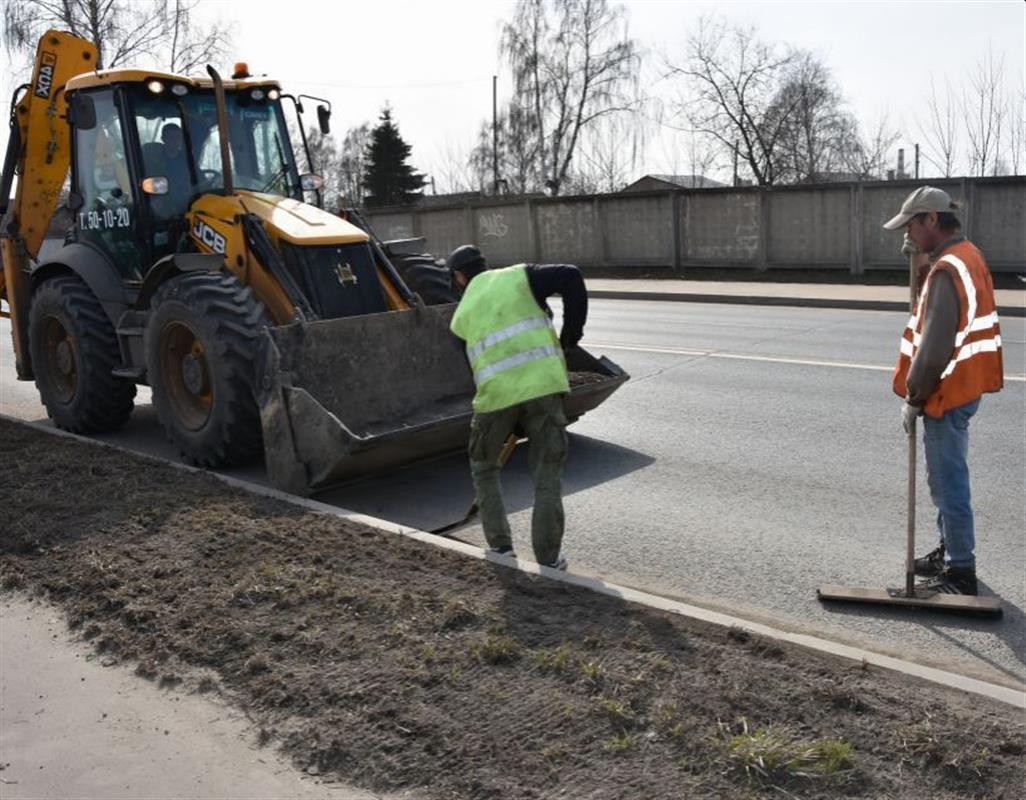 Подрядчики помогут привести в порядок более 90 костромских улиц после зимы