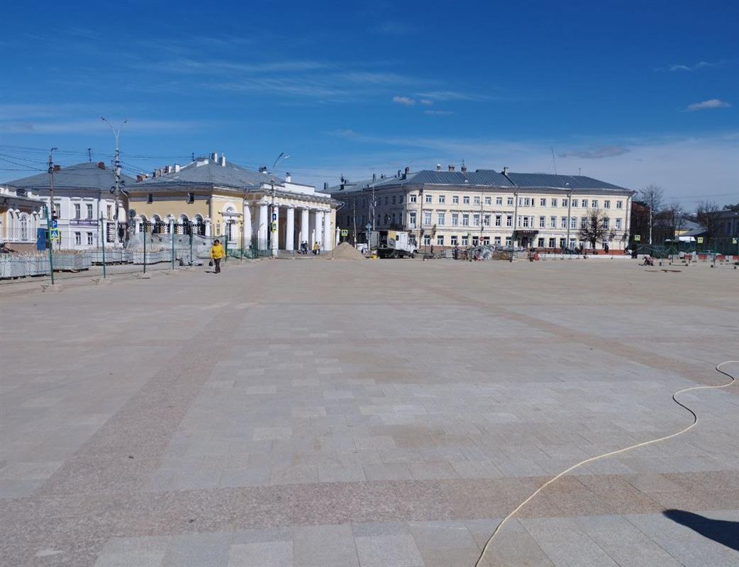 Часть отремонтированной главной площади Костромы открыли для пешеходов