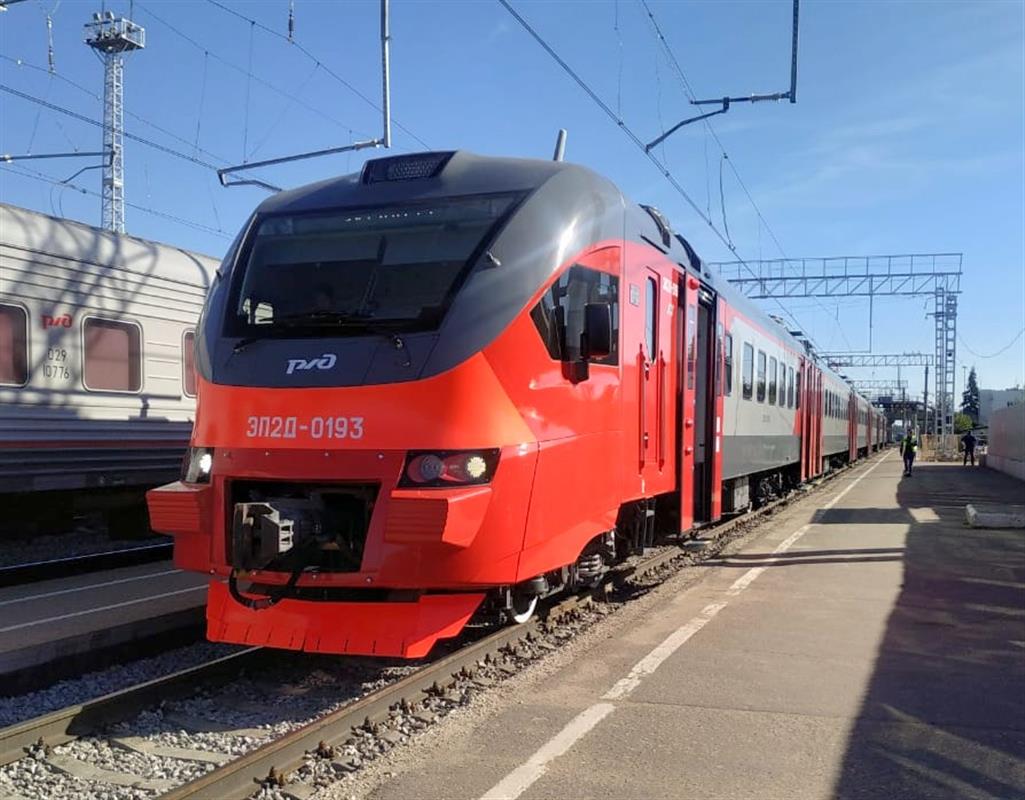 В Ярославль костромичи теперь могут доехать на новой удобной электричке