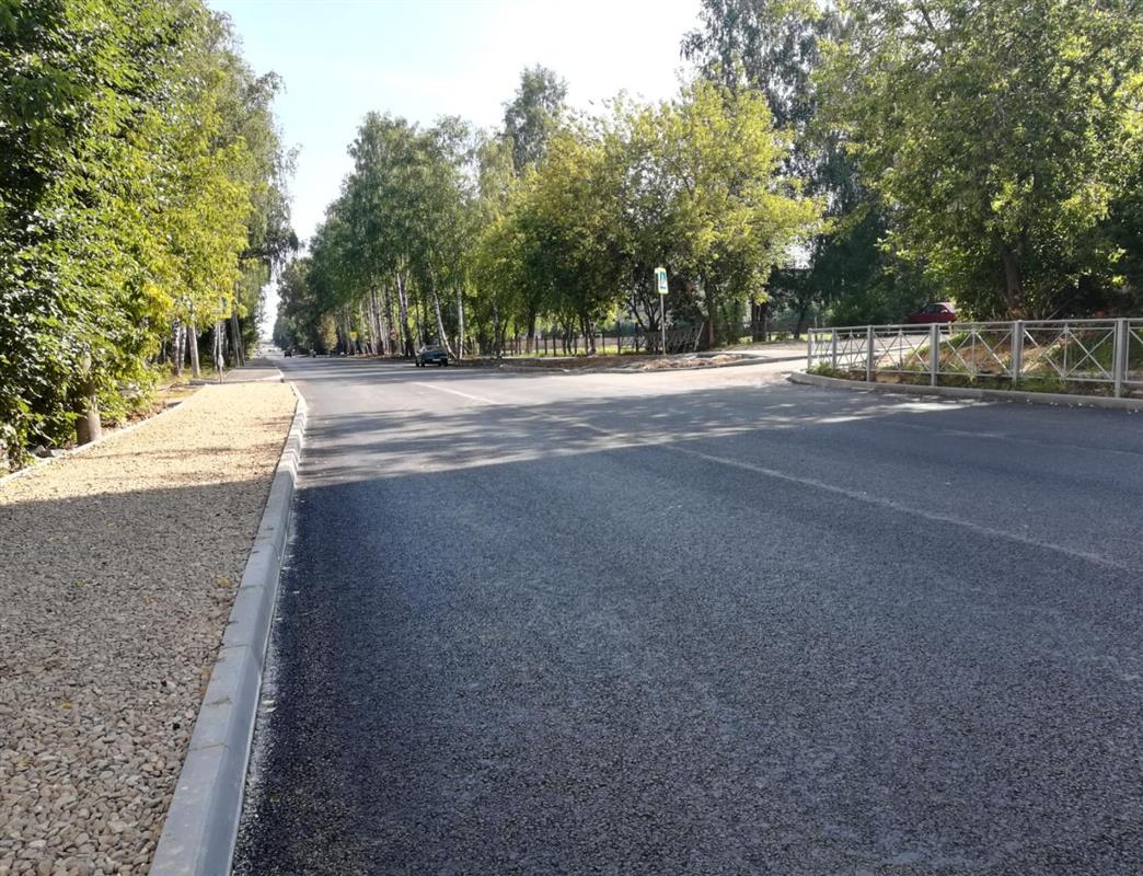 В Костроме на отремонтированных дорогах наносят разметку термопластиком