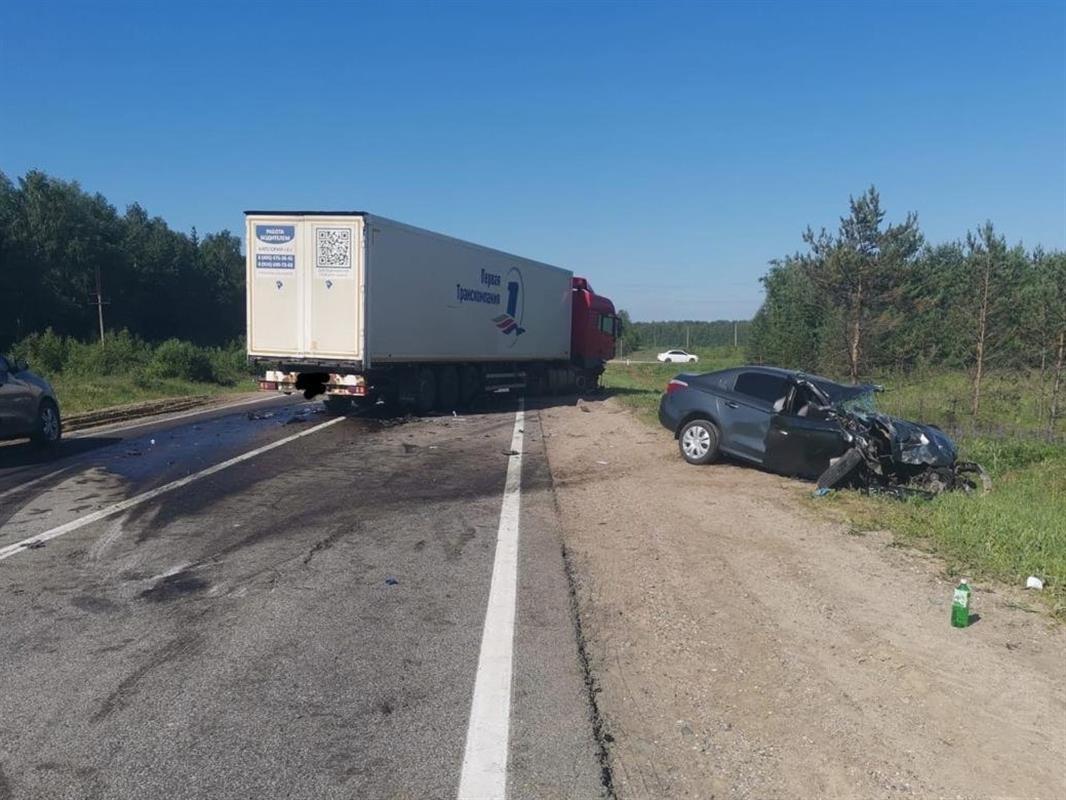 В ДТП на костромской автотрассе погибла женщина