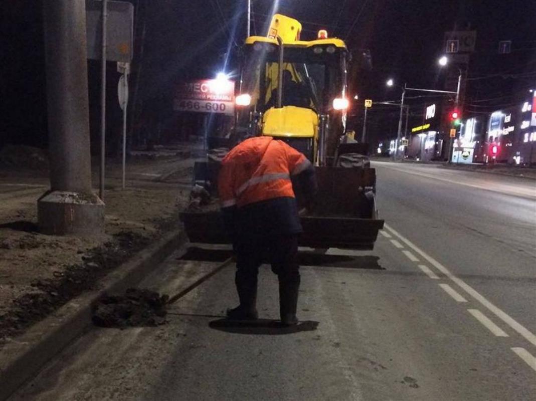 Месячник санитарной уборки города в Костроме: работы ведутся круглосуточно. 