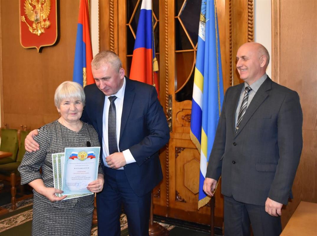 В Костроме чествовали лучших народных дружинников 