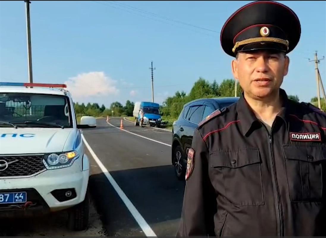 В костромском селе обнаружили погибшим 18-летнего водителя мопеда
