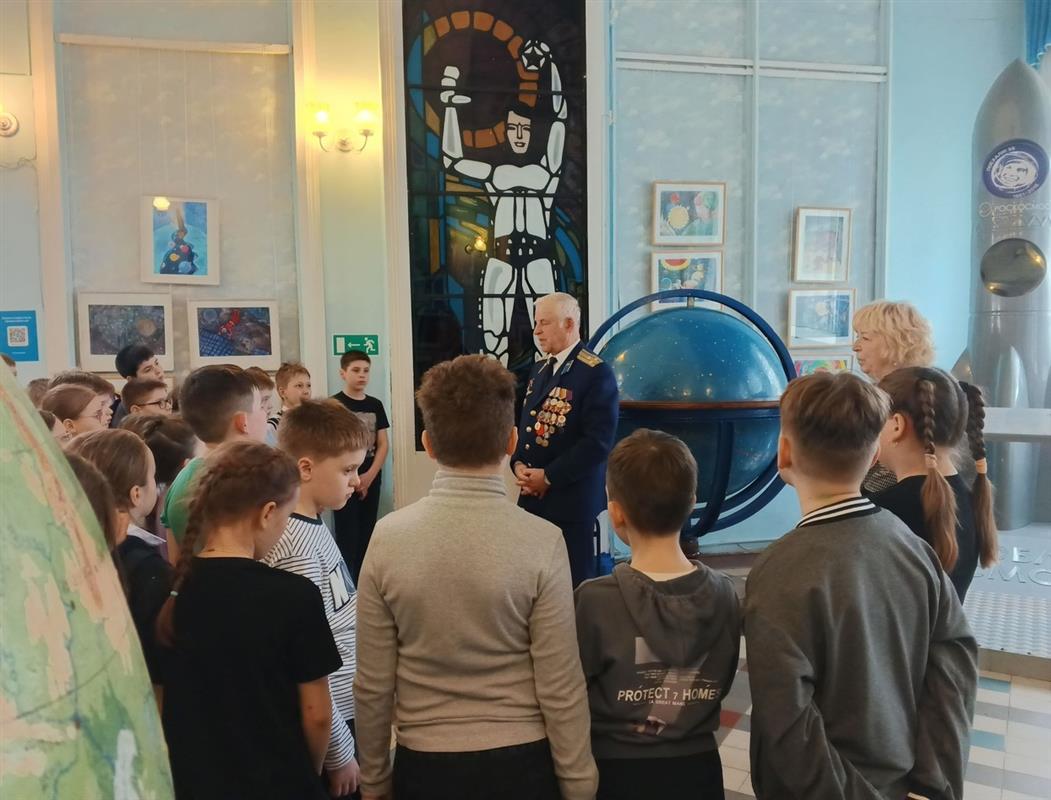 Познавательные программы, посвящённые Дню космонавтики, пройдут в Костромском Планетарии 
