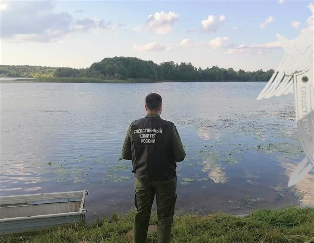 Житель Костромской области утонул во время купания в реке
